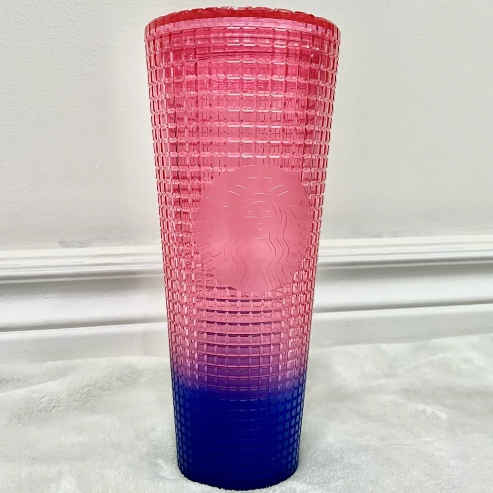 21Starbucks Summer 2022 Grid Gradient Tumbler Pink/Blue Fade Venti 24oz Cold Cup - Picture 2 of 3